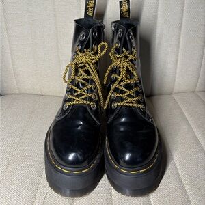 Dr. Martens Jason Max Boots